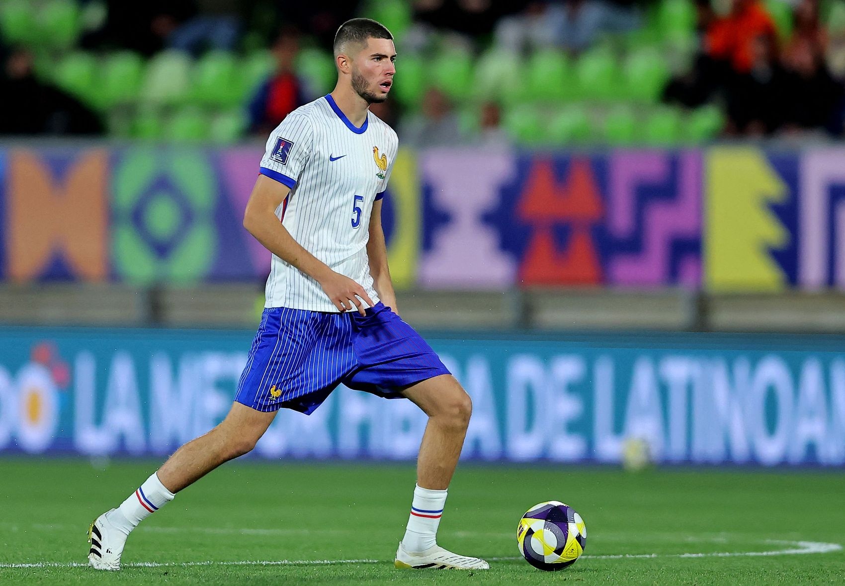 齐达内小儿子世青赛6场全首发 身价10万法国铁主力